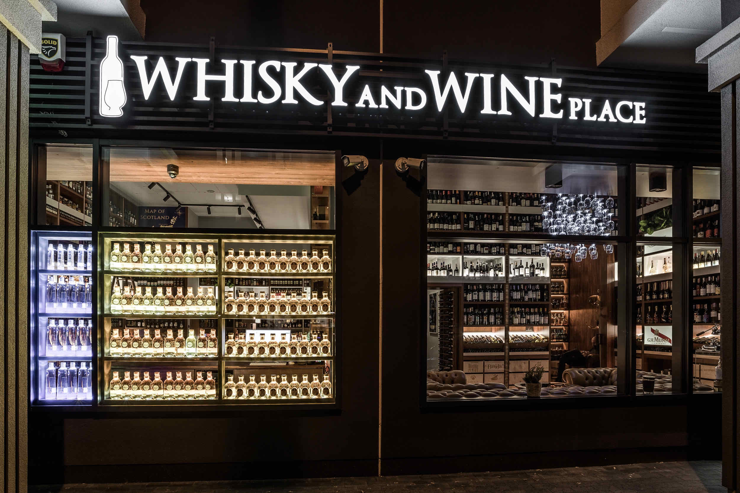 Whisky and Wine Place – Mińska – 1